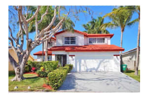 8563 SW 211th Terrace, Cutler Bay, FL 33189, Sold 06/19/15