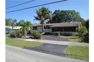 2440 NE 209th Terrace, Miami, FL 33180, Sold 07/28/15