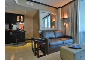1437 Collins Ave, Miami Beach, FL 33139, Sold 12/18/15