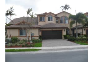 808 W Village Cir, Davie, FL 33325, Sold 07/09/15