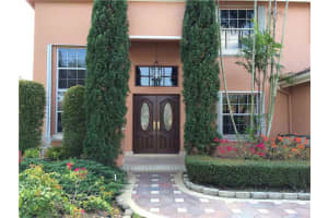 19964 SW 3rd Pl, Pembroke Pines, FL 33029, Sold 12/08/15