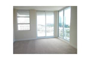 315 NE 3rd Ave, Fort Lauderdale, FL 33301, Sold 09/28/15