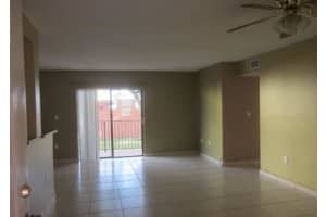 112 W 25th Ct #5825, Hialeah, FL 33016, Sold 09/28/15