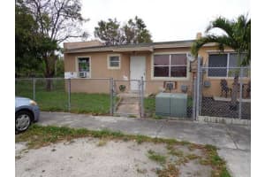 19375 NW 45th Ave, Miami Gardens, FL 33055, Sold 04/28/15