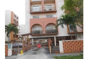 440 E 23rd St, Hialeah, FL 33013, Sold 05/13/15