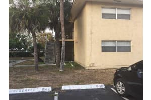 15649 SW 73rd Cir Terrace, Miami, FL 33193, Sold 05/26/15