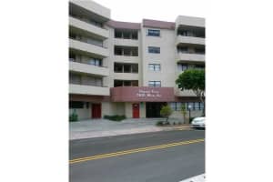 7300 Wayne Ave, Miami Beach, FL 33141, Sold 02/23/16