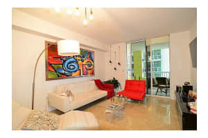 170 SE 14th St, Miami, FL 33131, Sold 07/08/15