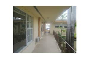 7920 East Dr, North Bay Village, FL 33141, Sold 02/02/16