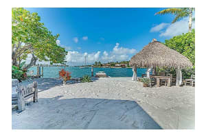 291 N Coconut Ln, Miami Beach, FL 33139, Sold 05/27/15