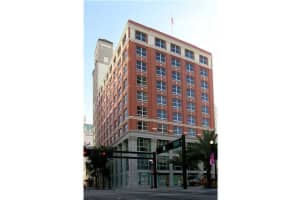 101 E Flagler St, Miami, FL 33131, Sold 08/04/15