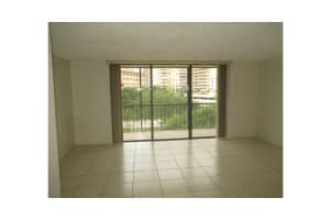17500 N Bay Rd S404, Sunny Isles Beach, FL 33160, Sold 09/11/15