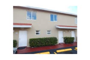 8035 NW 8th St, Miami, FL 33126, Sold 06/29/15