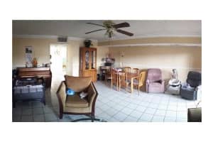 7062 NW 169th St, Hialeah, FL 33015, Sold 05/28/15