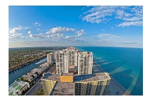 2711 S Ocean Dr, Hollywood, FL 33019, Sold 11/04/15