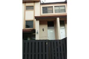 655 W Park Dr, Miami, FL 33172, Sold 06/18/15