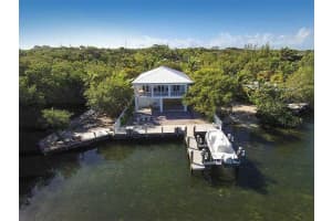 28 Buccaneer Dr, Key Largo, FL 33037, Sold 12/23/15