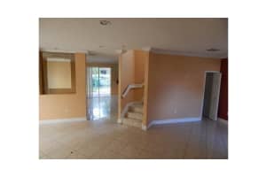 11308 NW 43rd Terrace, Doral, FL 33178, Sold 09/28/15