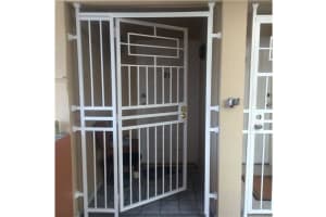 5 Olive Dr, Hialeah, FL 33010, Sold 12/17/15