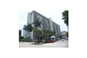 1408 Brickell Bay Dr # 907, Miami, FL 33131, Sold 05/29/15