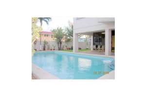 7601 Byron Ave #4b, Miami, FL 33141, Sold 01/04/16