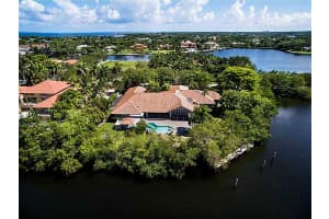 475 Casuarina Concourse, Coral Gables, FL 33143, Sold 06/02/16