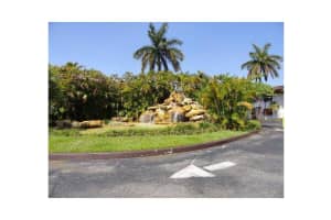 9390 SW 77th Ave APT D3, Miami, FL 33156, Sold 08/25/15