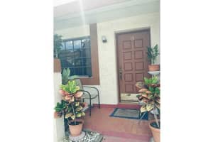 13260 SW 57th Terrace, Miami, FL 33183, Sold 09/28/15