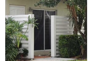 520 NW 97th Ave, Plantation, FL 33324, Sold 06/05/15