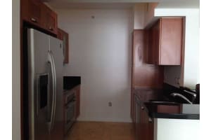 186 SE 12th Terrace #2204, Miami, FL 33131, Sold 10/01/15