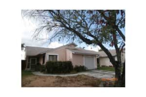 10930 SW 13th St, Pembroke Pines, FL 33025, Sold 06/19/15