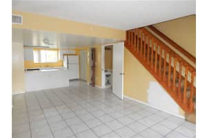 611 NW 82nd Ave, Miami, FL 33126, Sold 10/09/15