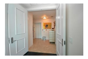 5959 Collins Ave, Miami, FL 33140, Sold 01/06/16