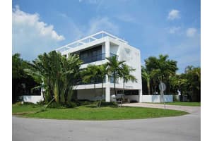 641 S Mashta Dr, Key Biscayne, FL 33149, Sold 02/26/16