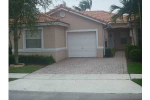 532 NW 130th Ave, Pembroke Pines, FL 33028, Sold 07/17/15