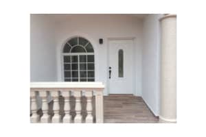 17257 NW 74th Path, Hialeah, FL 33015, Sold 09/25/15