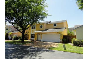 9720 NW 51st Ln, Doral, FL 33178, Sold 10/28/15