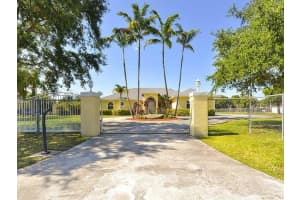 15921 SW 254th St, Homestead, FL 33031, Sold 10/01/15