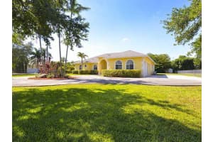 15921 SW 254th St, Homestead, FL 33031, Sold 10/01/15