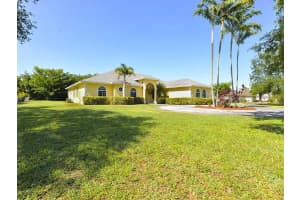 15921 SW 254th St, Homestead, FL 33031, Sold 10/01/15