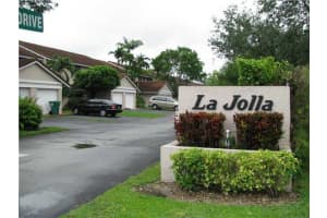 11580 SW 91st Terrace, Miami, FL 33176, Sold 07/27/15