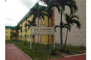 666 W 81st St, Hialeah, FL 33014, Sold 08/10/15