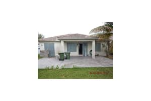 2975 SE 4th Pl, Homestead, FL 33033, Sold 11/30/15