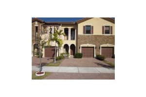 10323 NW 30th Terrace, Doral, FL 33172, Sold 08/18/15