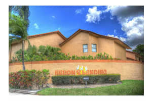 11261 SW 11 St, Pembroke Pines, FL 33025, Sold 06/15/15