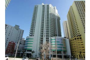 218 SE 14th St, Miami, FL 33131, Sold 09/18/15