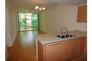 218 SE 14th St, Miami, FL 33131, Sold 09/18/15