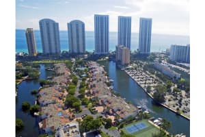 334 Poinciana Island Dr, Sunny Isles Beach, FL 33160, Sold 10/16/17