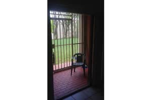 11091 NW 7th St, Miami, FL 33172, Sold 11/19/15
