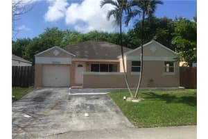 10541 SW 207th St, Cutler Bay, FL 33189, Sold 10/16/15
